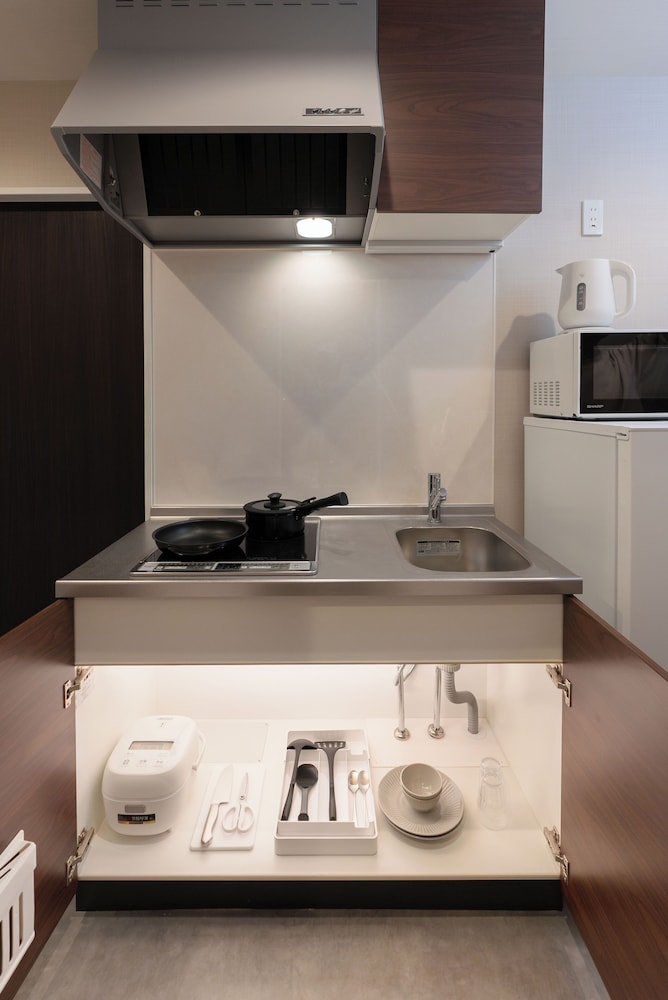 スタンダード ツイン ソファーベッド付き 専用キッチン0 | 谷町君 HOTEL 京都駅東 29