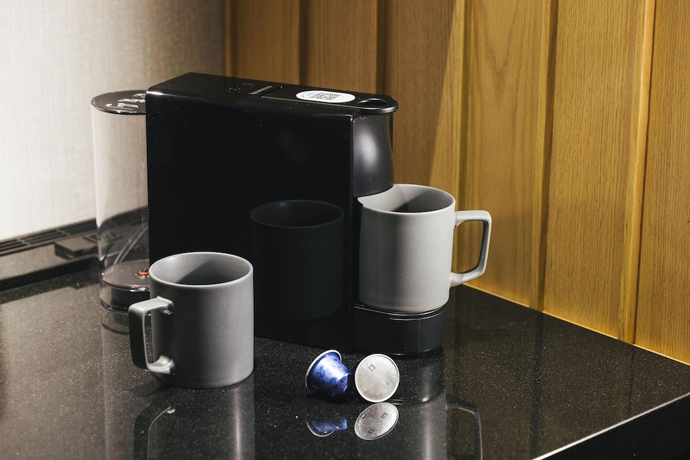 デラックスルーム (ツインベッド) 客室2 | ヒルトン京都