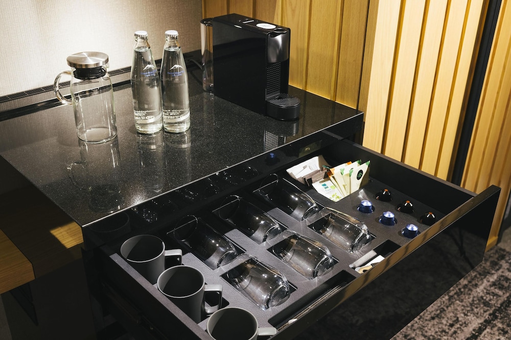 デラックスルーム (ツインベッド) 客室1 | ヒルトン京都