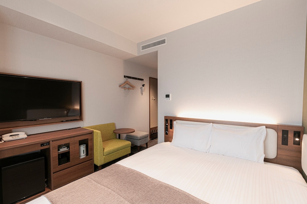 デラックス ダブルルーム 客室1 | しまなみプライムホテル今治