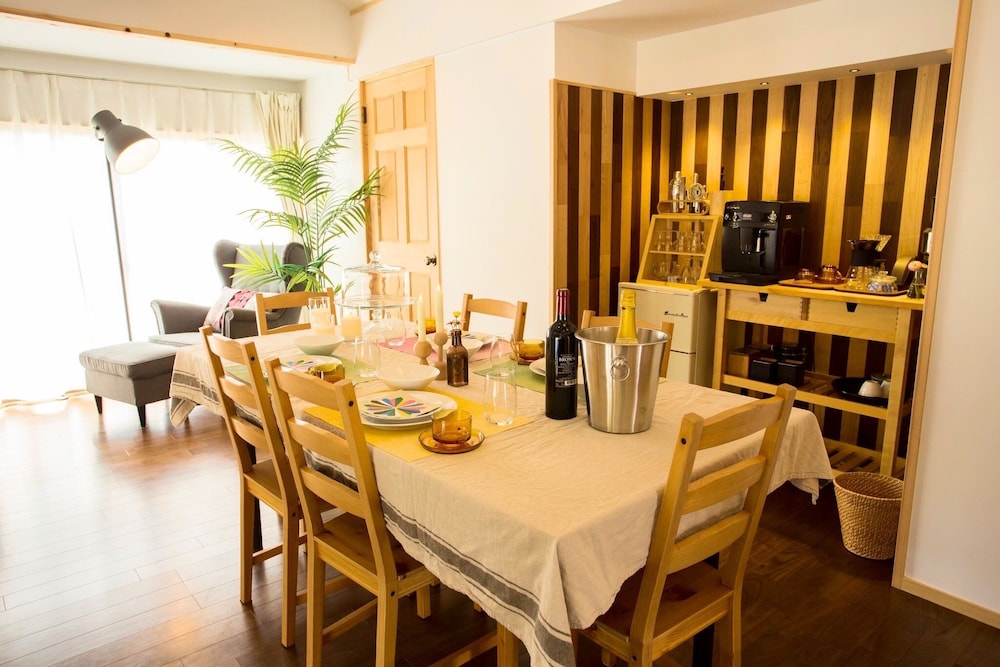 ハウス リビング エリア0 | Kanata Riverview House