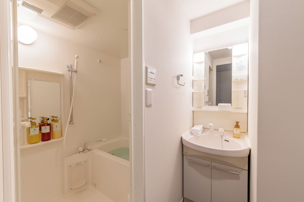 デラックス ツインルーム ダブルベッド 2 台 禁煙 キッチン バスルーム0 | VIDA 博多