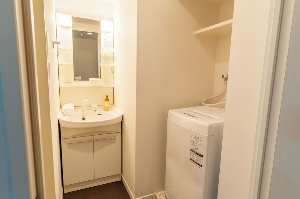 デラックス ツインルーム ダブルベッド 2 台 禁煙 キッチン 客室3 | VIDA 博多