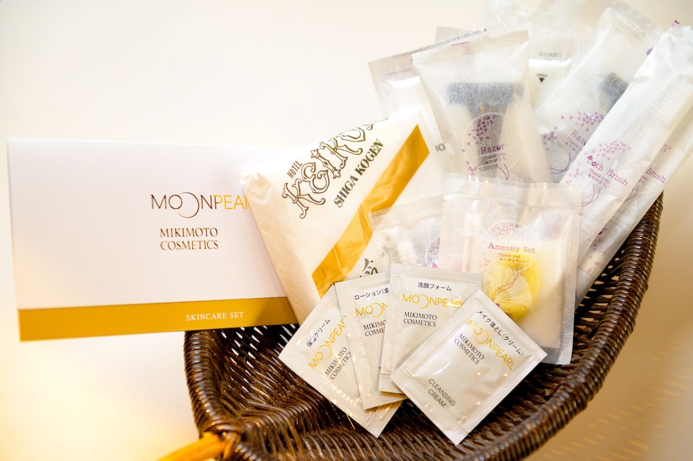 [白根の間/岩菅の間] 源泉かけ流し半露天風呂付き 禁煙 客室の設備とサービス0 | 志賀高原 白い温泉 渓谷の湯