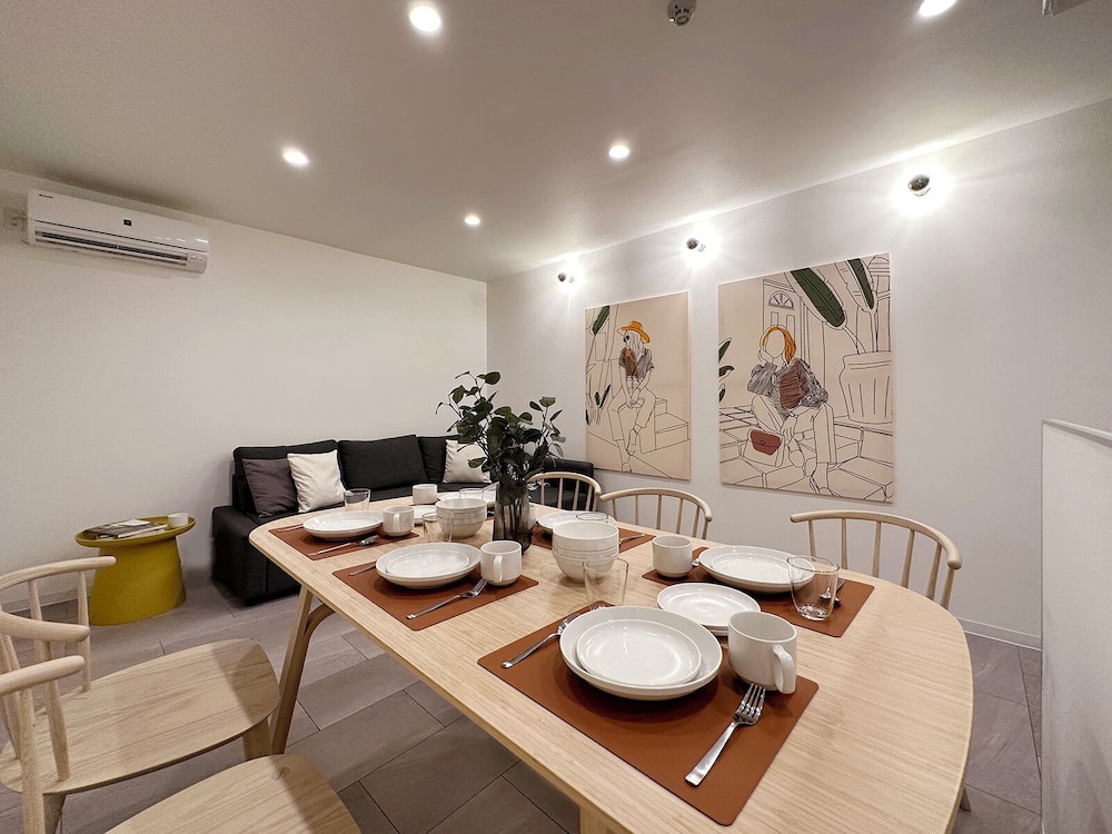 シティ アパートメント 客室6 | Nikke 202