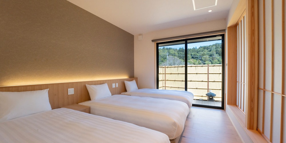 [101] 離れ トリプル+和室/サウナ付 (5名定員) 客室6 | Rakuten STAY 出雲