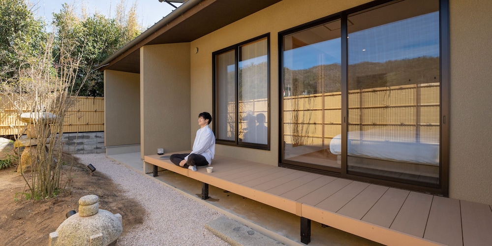 [101] 離れ トリプル+和室/サウナ付 (5名定員) テラス / パティオ2 | Rakuten STAY 出雲