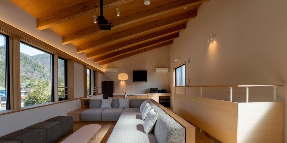 [101] 離れ トリプル+和室/サウナ付 (5名定員) | Rakuten STAY 出雲