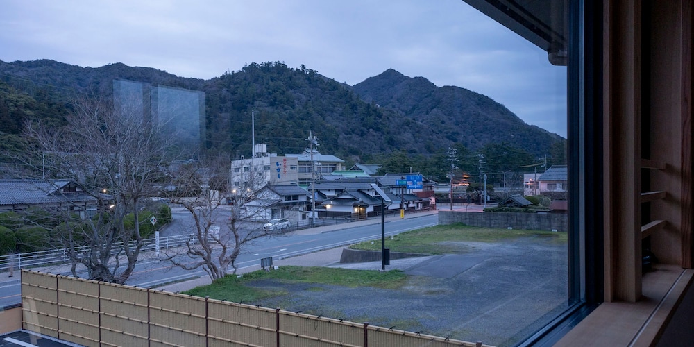 [101] 離れ トリプル+和室/サウナ付 (5名定員) 部屋からの景観0 | Rakuten STAY 出雲