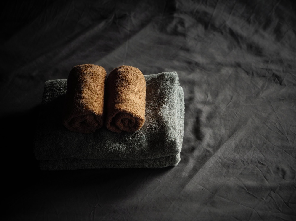 デザイン 4 人部屋（ペット可） 客室11 | Wanderlust Inn