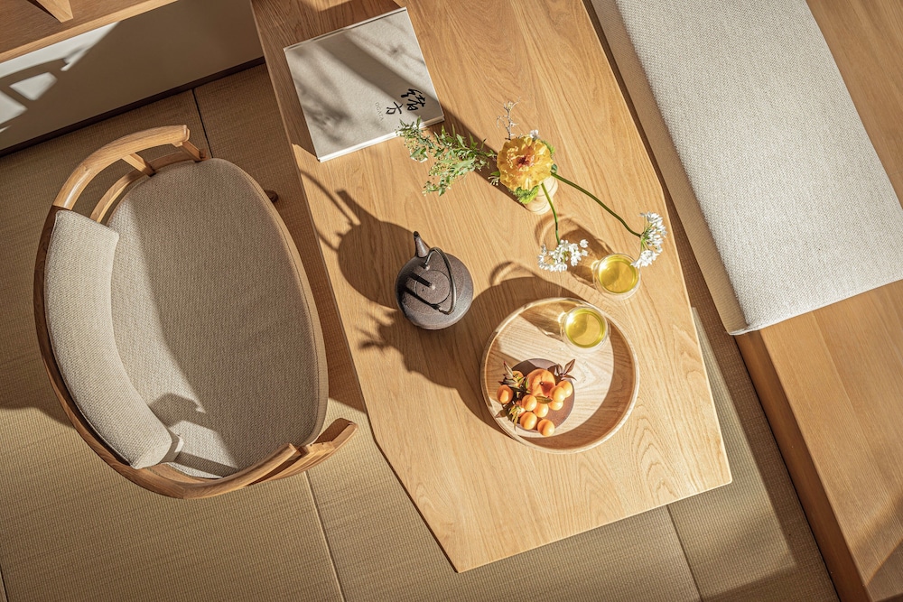 プレミア ルーム ダブルベッド 2 台 (Tatami) 客室の設備とサービス0 | フォーシーズンズホテル大阪