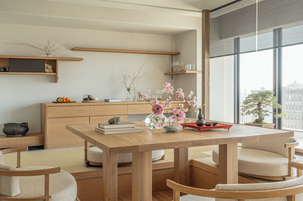 グランド スイート ダブルベッド 2 台 (Tatami) 客室の設備とサービス0 | フォーシーズンズホテル大阪