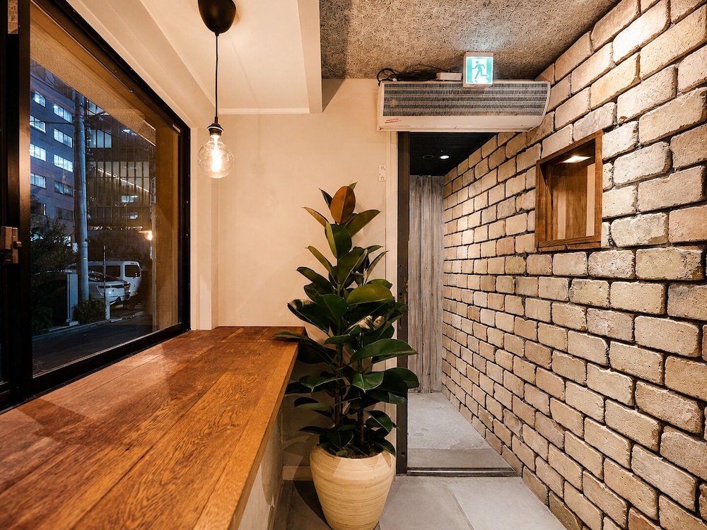 内部エントランス1 | Akasaka Guesthouse HIVE | Akasaka Guesthouse HIVE