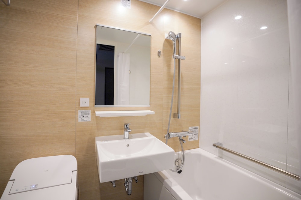 運河側 スタンダード ツイン(ユニットバス)禁煙 バスルーム0 | 東京豊洲 万葉倶楽部