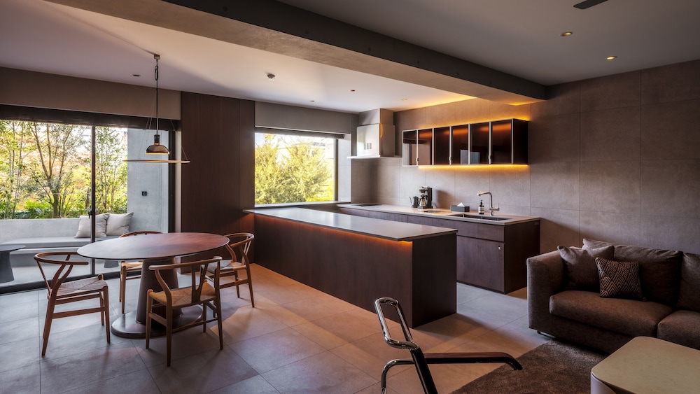 エクスクルーシブルーム +RETREAT 専用キッチン0 | NOT A HOTEL FUKUOKA