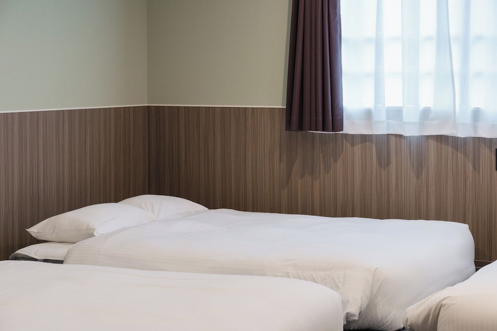 ベーシック トリプルルーム 客室4 | HOTEL SHUTEC