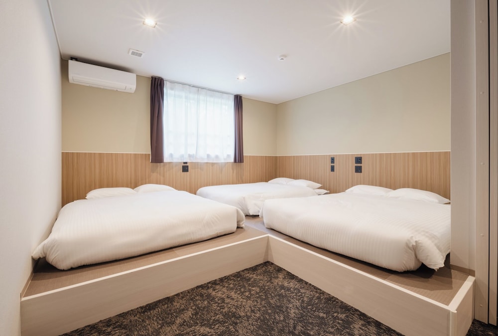 ベーシック トリプルルーム 客室8 | HOTEL SHUTEC