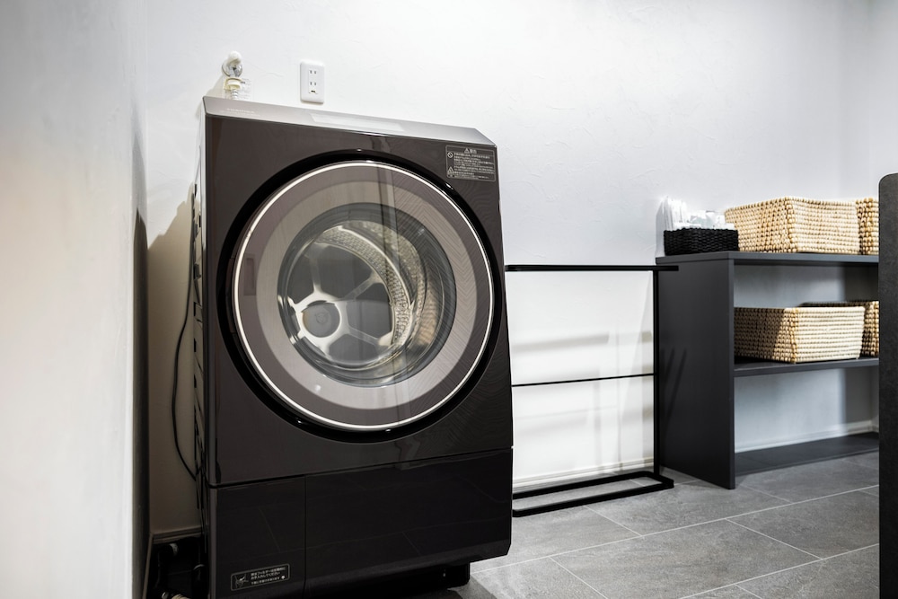 ラグジュアリー ヴィラ 3 ベッドルーム プライベートプール ヒルビュー バスルーム2 | TERRA湯布院