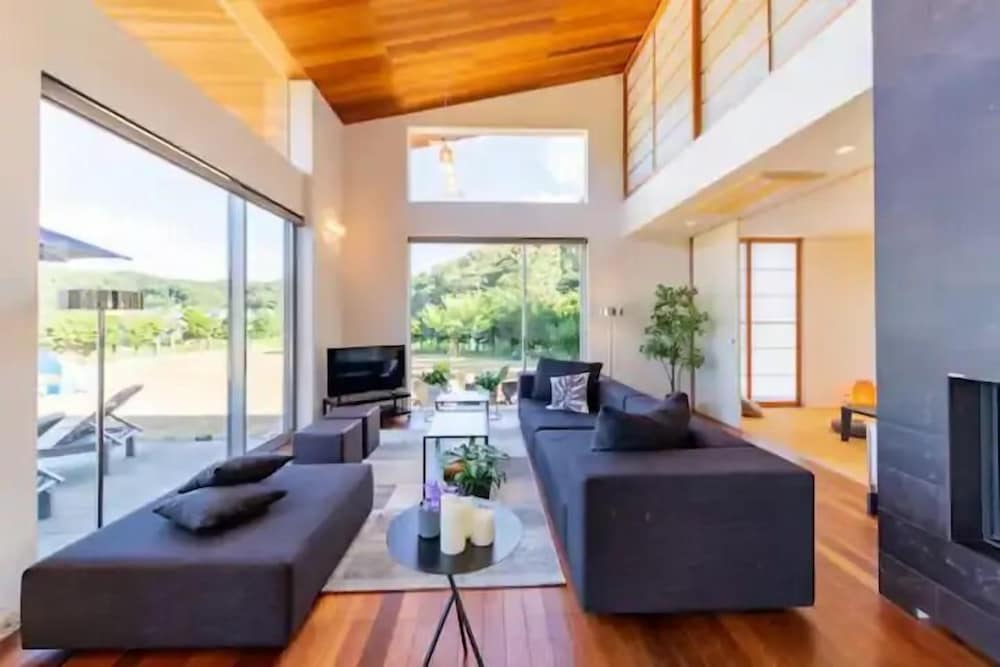 デザイン ハウス リビング エリア2 | Futtsu Detached house