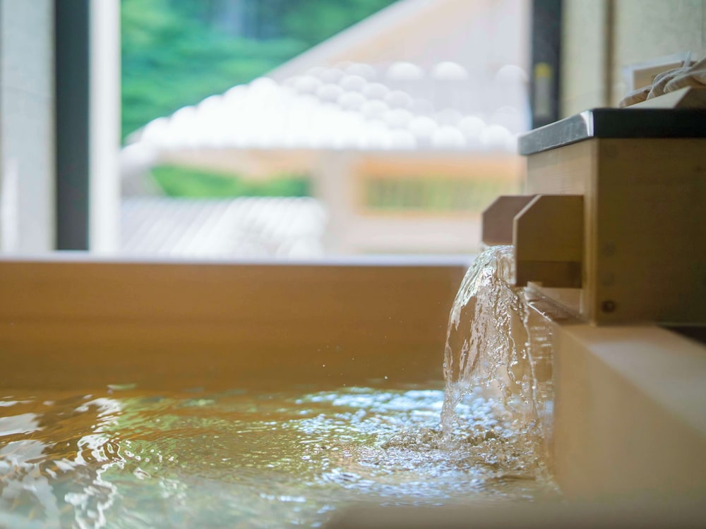 セレニティ・ツイン バスルーム1 | バンヤンツリー・東山 京都