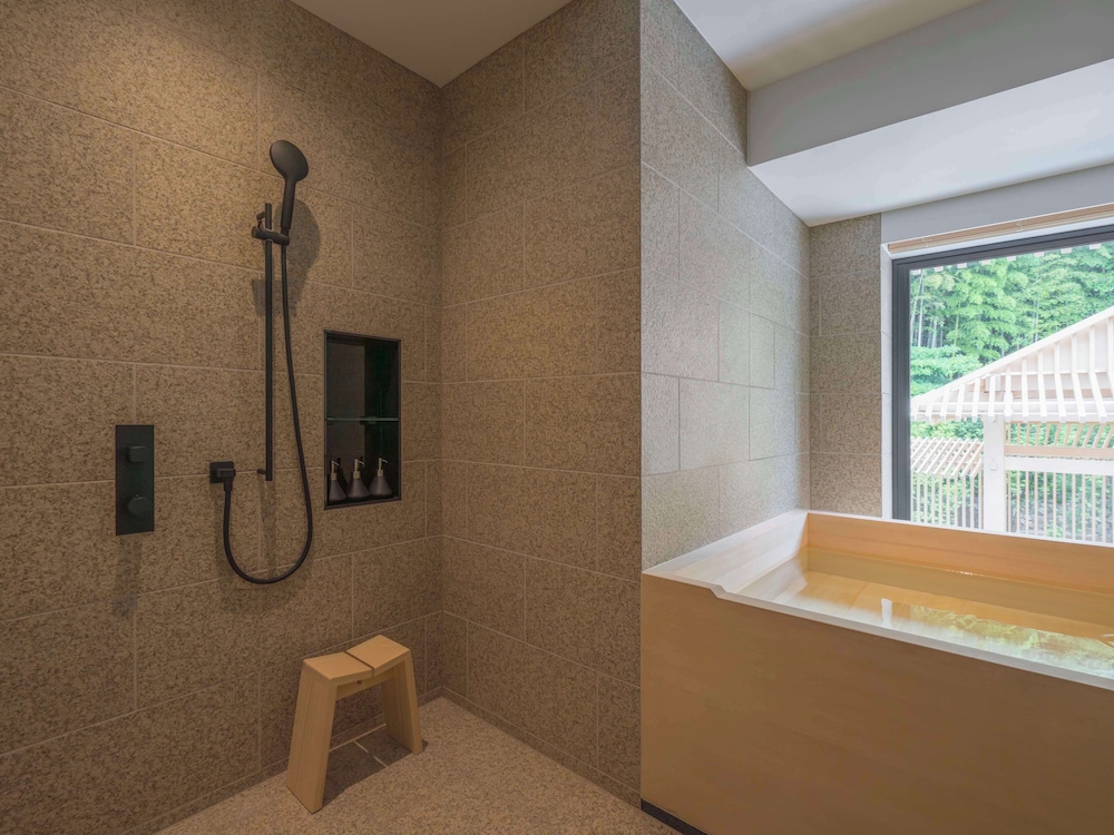 グランドOnsenリトリート・ツイン バスルーム2 | バンヤンツリー・東山 京都