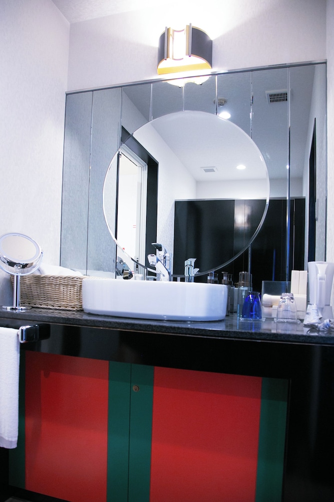 スーペリア ルーム ラナイ オーシャンビュー バスルーム0 | 瀬戸内リゾートホテル