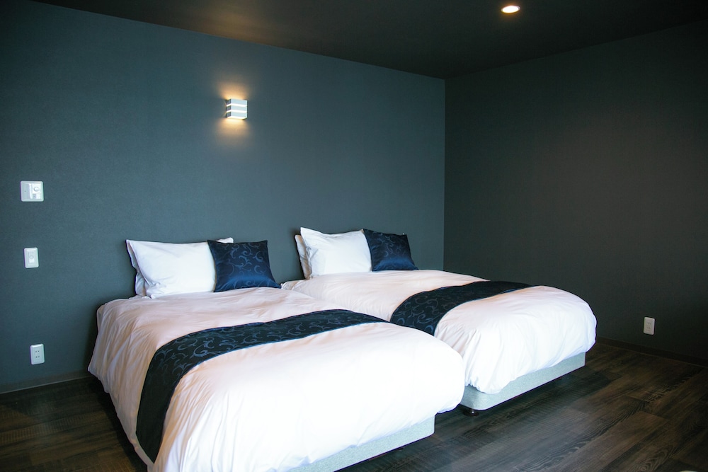 スーペリア ルーム ラナイ オーシャンビュー 客室2 | 瀬戸内リゾートホテル