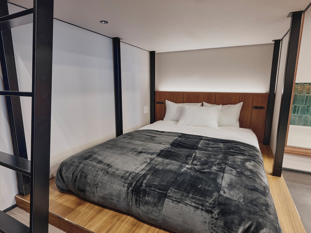 スタンダード ルーム 客室1 | illi Enu Yotsuya