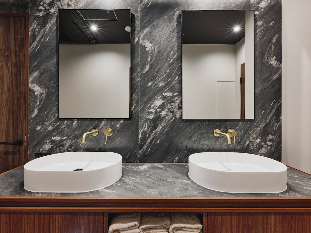 スタンダード ルーム バスルーム1 | illi Enu Yotsuya