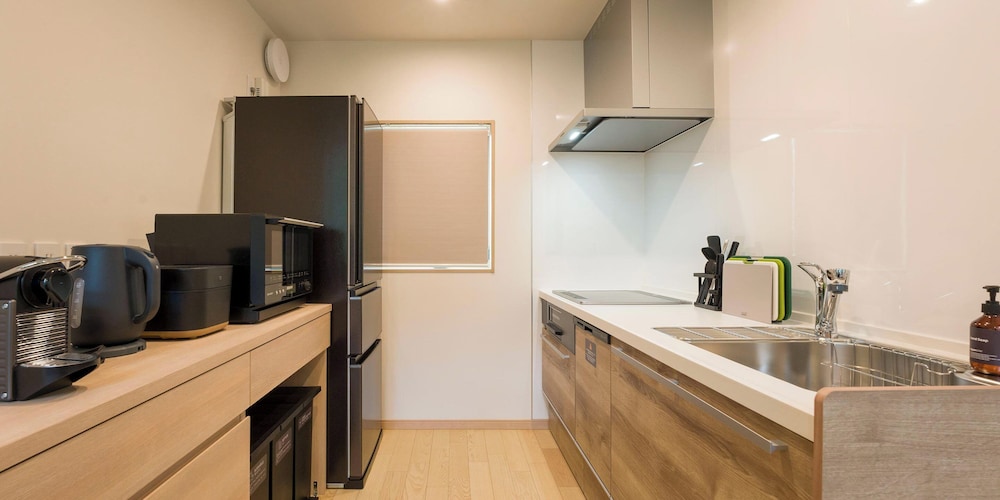 E type, 天然温泉, 岩盤浴ベッド [ヴィラ][ペット不可]（6名定員） 専用キッチン0 | Rakuten STAY VILLA 鬼怒川リバーサイド