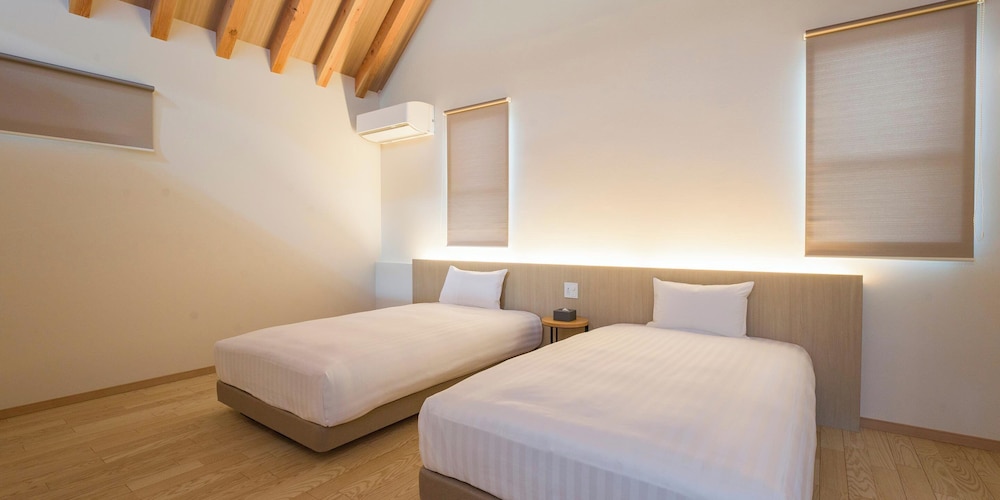 D-2 type, 天然温泉,サウナ, ７５インチ大型TV[ペット不可]（6名定員） 客室3 | Rakuten STAY VILLA 鬼怒川リバーサイド