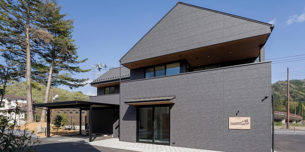 F type, 天然温泉, 岩盤浴ベッド [ワンフロア][ペット不可]（8名定員） 客室3 | Rakuten STAY VILLA 鬼怒川リバーサイド