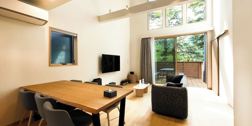 E type, 天然温泉, 岩盤浴ベッド [ヴィラ][ペット不可]（6名定員） 客室11 | Rakuten STAY VILLA 鬼怒川リバーサイド