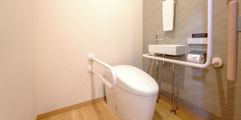 E type, 天然温泉, 岩盤浴ベッド [ヴィラ][ペット不可]（6名定員） バスルーム5 | Rakuten STAY VILLA 鬼怒川リバーサイド