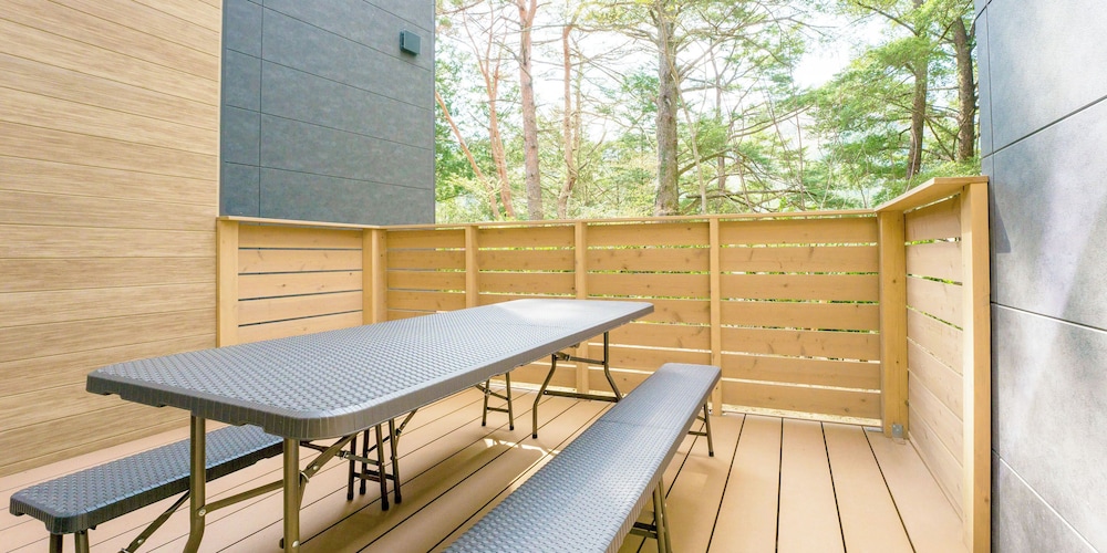 E type, 天然温泉, 岩盤浴ベッド [ヴィラ][ペット不可]（6名定員） テラス / パティオ0 | Rakuten STAY VILLA 鬼怒川リバーサイド