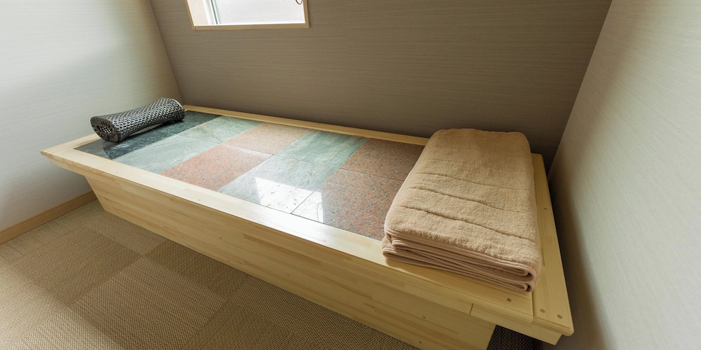 F type, 天然温泉, 岩盤浴ベッド [ワンフロア][ペット不可]（8名定員） 客室の設備とサービス4 | Rakuten STAY VILLA 鬼怒川リバーサイド