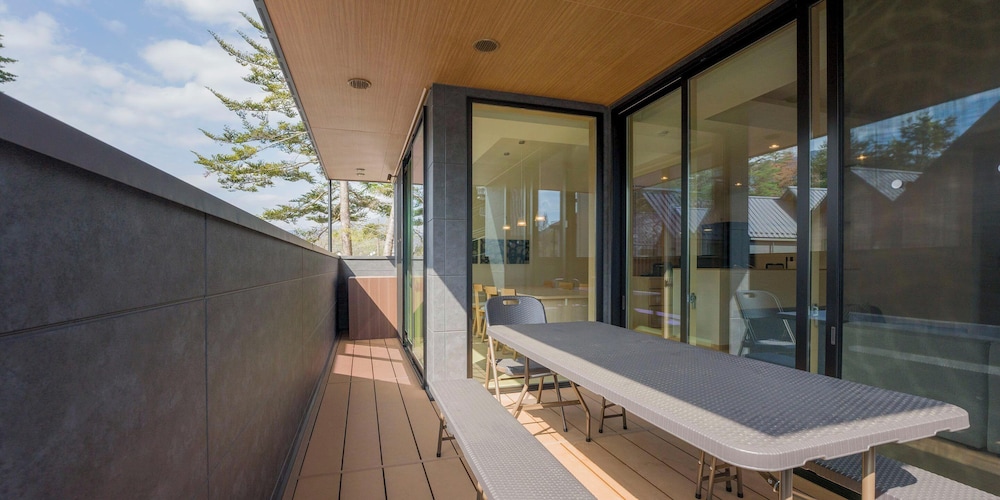 F type, 天然温泉, 岩盤浴ベッド [ワンフロア][ペット不可]（8名定員） テラス / パティオ0 | Rakuten STAY VILLA 鬼怒川リバーサイド