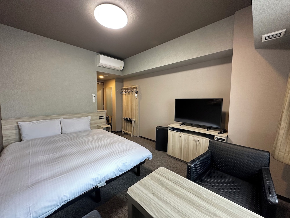 スタンダード ダブルルーム 禁煙 | ホテルルートイン都城