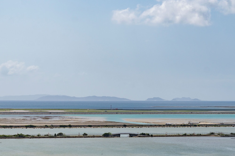 ファミリー アパートメント 禁煙 テラス 部屋からの景観1 | ホテルエアポートビュー NAHA