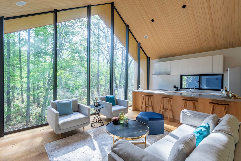 客室1 | Kouzan Woods