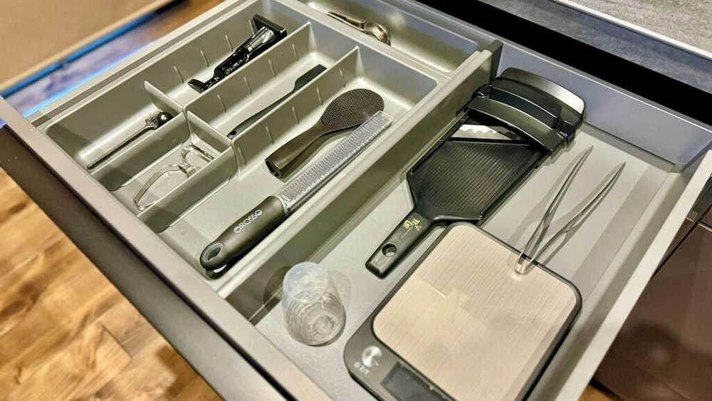 デラックス シャレー マウンテンビュー 専用キッチン13 | Fountainhead Hakuba