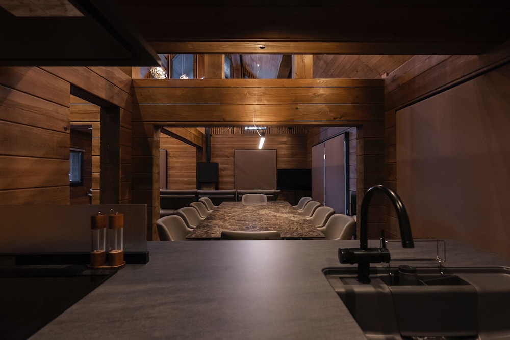 デラックス シャレー マウンテンビュー 専用キッチン0 | Fountainhead Hakuba