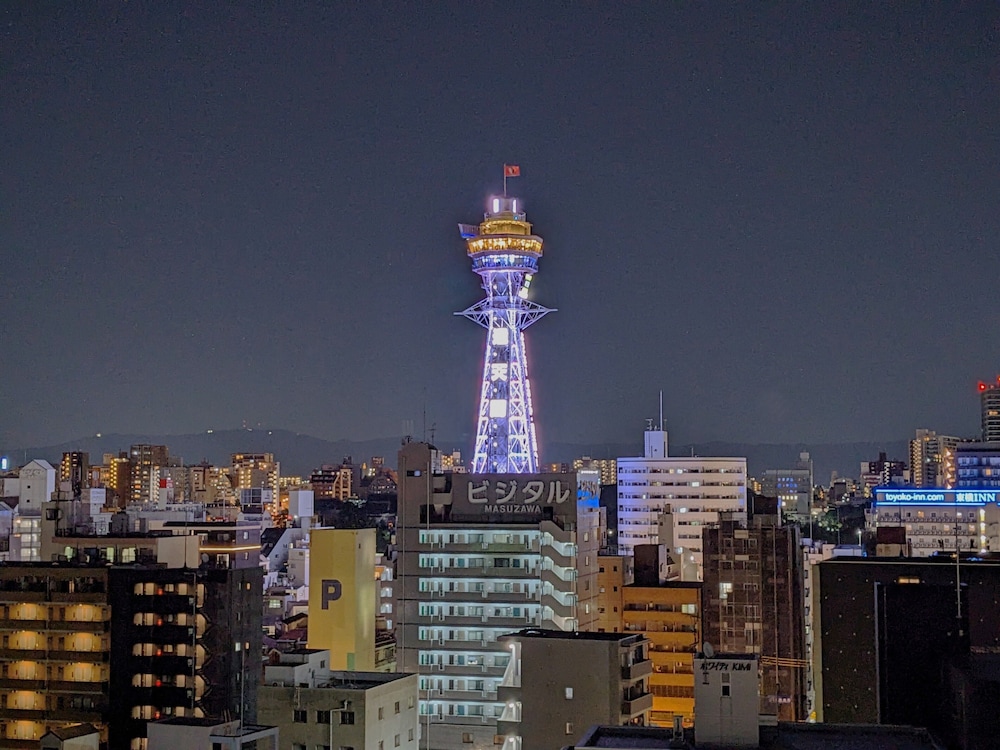 プレミアム 4 人部屋 シティビュー 部屋からの景観0 | ESLEAD HOTEL Namba South Ⅰ