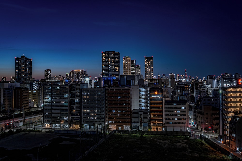 ファミリー 4 人部屋 シティビュー 部屋からの景観0 | ESLEAD HOTEL Namba South Ⅰ
