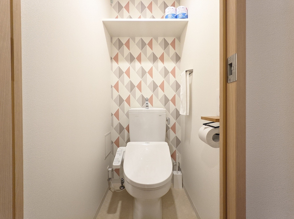 デラックス 4 人部屋 シティビュー 客室の設備とサービス2 | ESLEAD HOTEL Namba South Ⅰ
