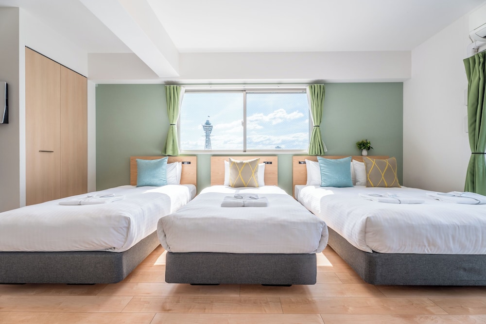 プレミアム 4 人部屋 シティビュー 客室4 | ESLEAD HOTEL Namba South Ⅰ