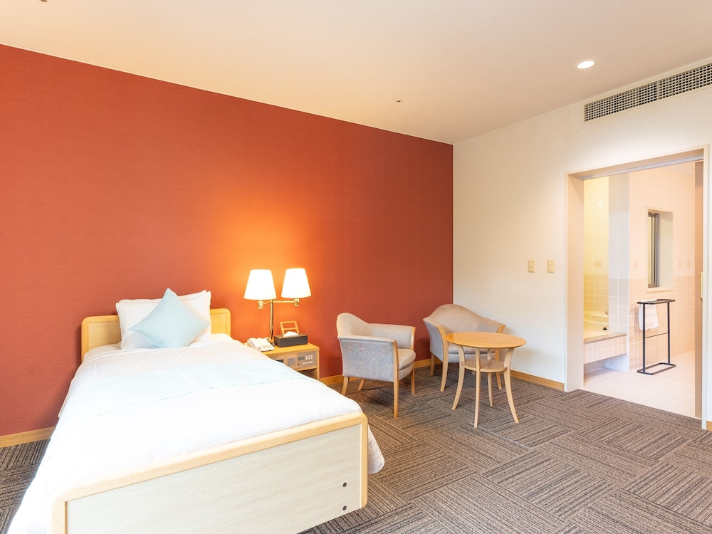 ［ユニバーサルルーム］ツインベッド | リブマックスリゾート ウポポイ白老温泉