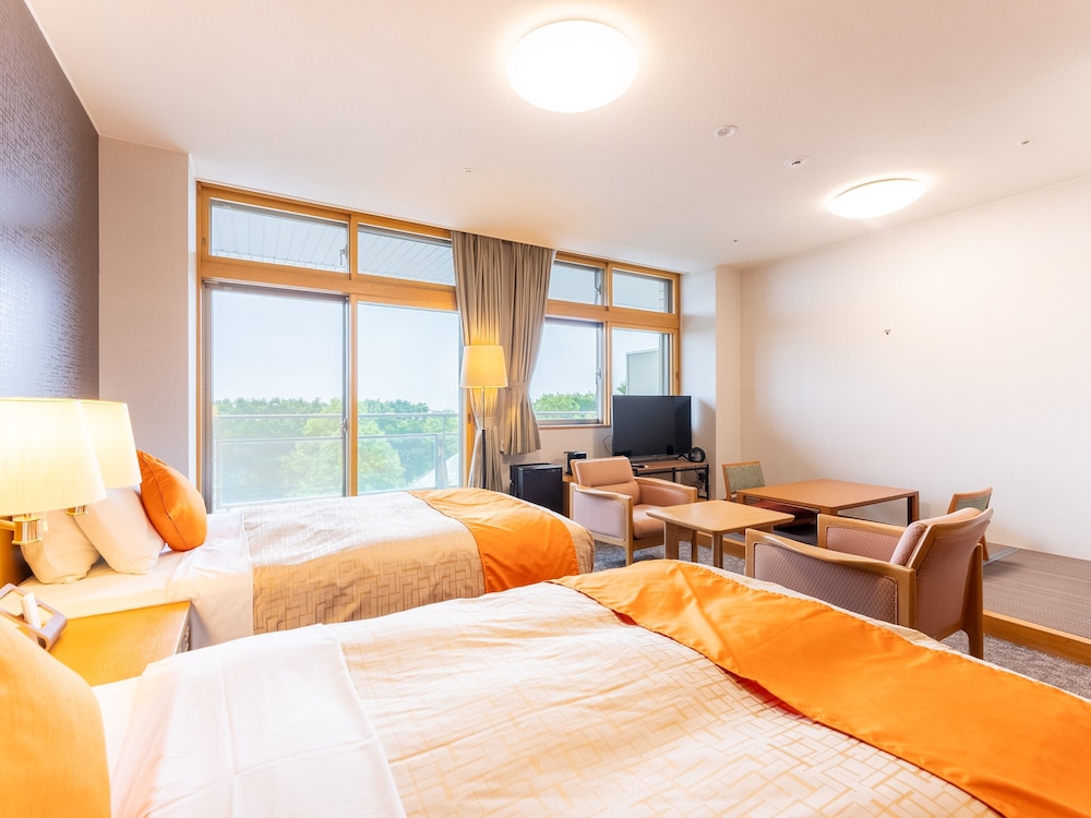 和モダン和洋室 客室2 | リブマックスリゾート ウポポイ白老温泉