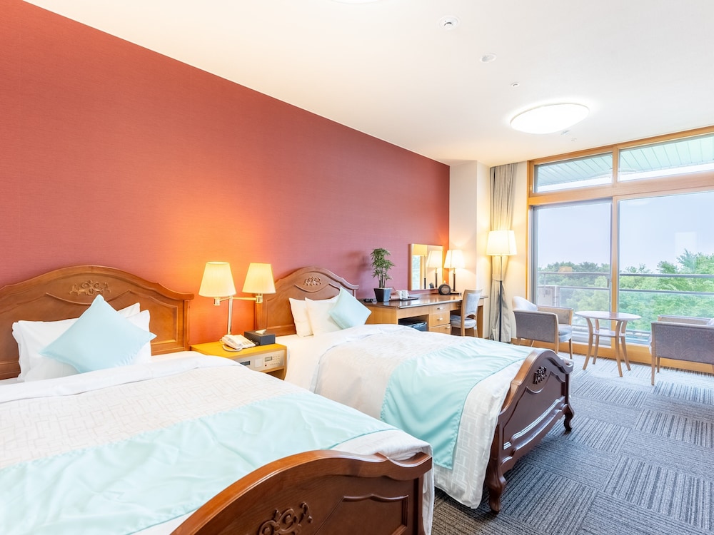 洋モダン洋室 | リブマックスリゾート ウポポイ白老温泉