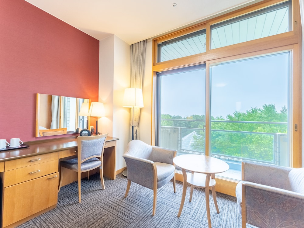 洋モダン洋室 客室1 | リブマックスリゾート ウポポイ白老温泉